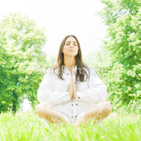 瑜伽打坐的女人 图片素材(编号:201409210752